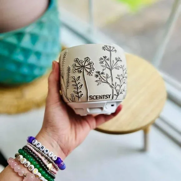 BNIB Scentsy Dandelion Daze Tabletop Fan Diffuser - Picture 8 of 11